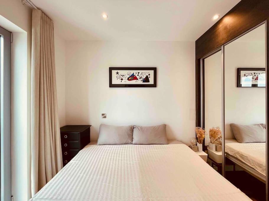 3 Bedroom Penthouse With Terrace And Skyline In Battersea 伦敦 外观 照片
